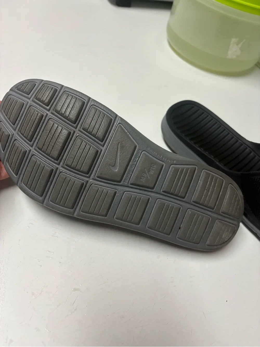 Nike Black Slide Sandals with  Midsole men’s sz 9 women’s 10 excellent condition
